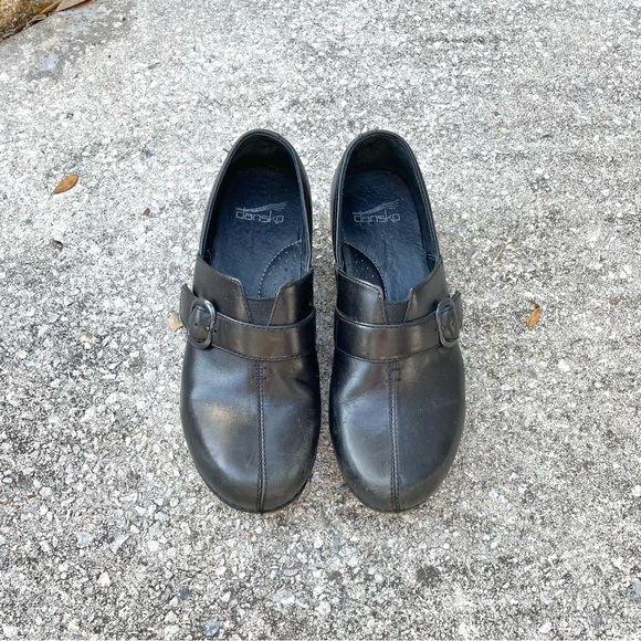 Dansko Shoes - Dansko Tamara Professional Work Clogs - Black - Buckle - Comfort- Women’s 6.5/37